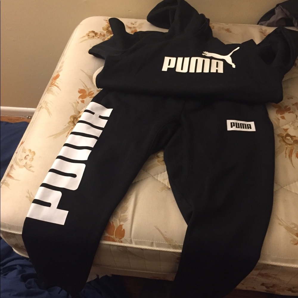 Puma Jogging suit